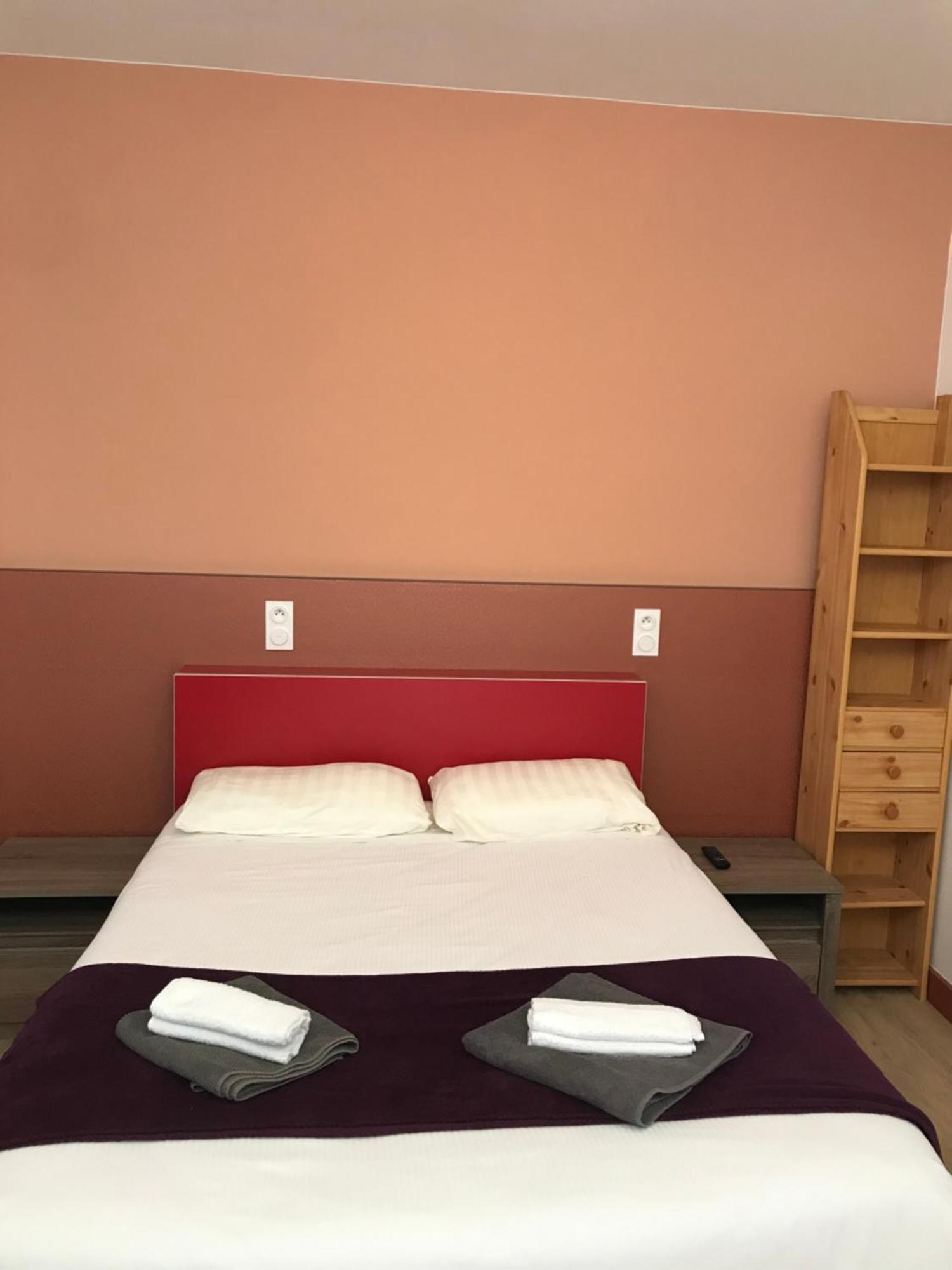 Hotel Le Saint Amand מראה חיצוני תמונה