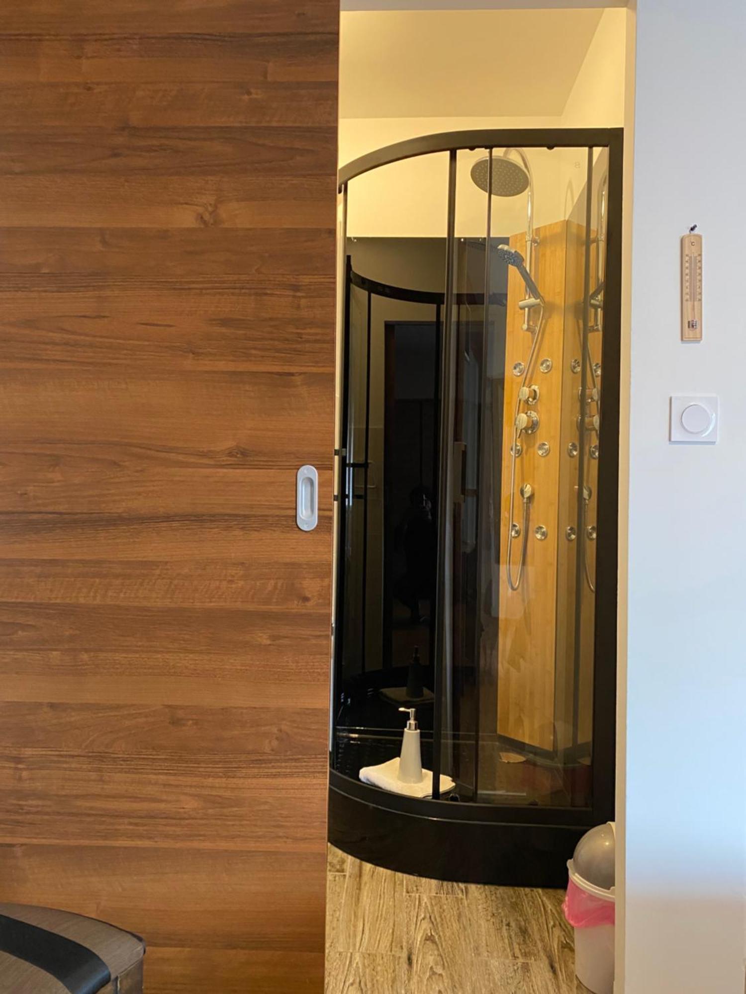 Hotel Le Saint Amand מראה חיצוני תמונה