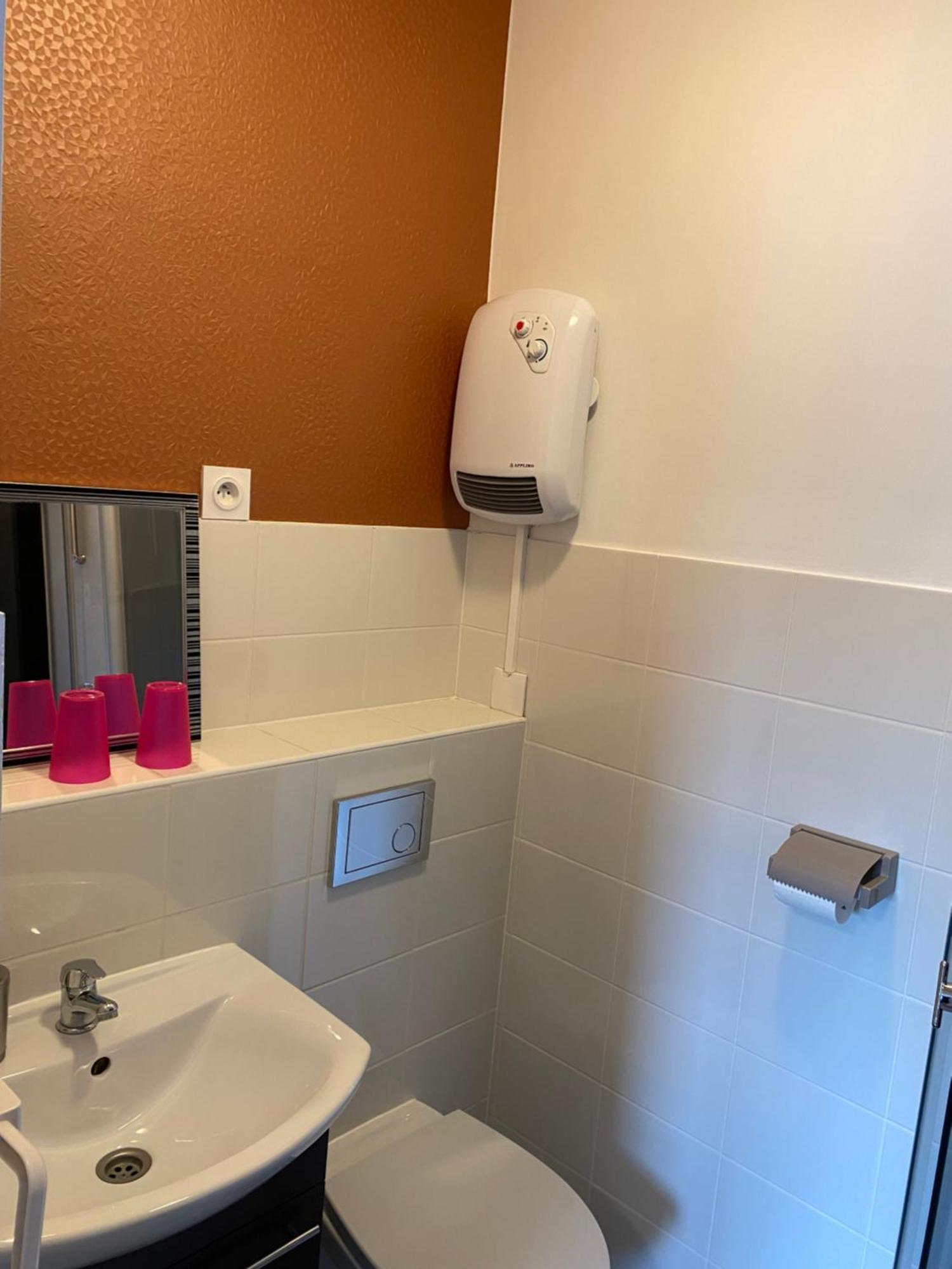 Hotel Le Saint Amand מראה חיצוני תמונה