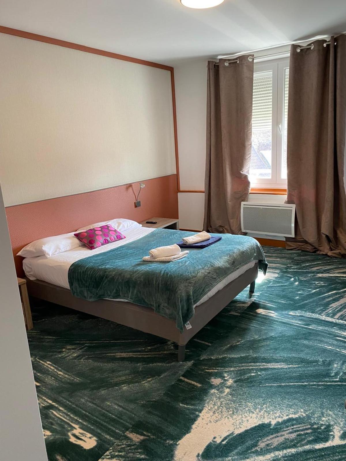 Hotel Le Saint Amand מראה חיצוני תמונה